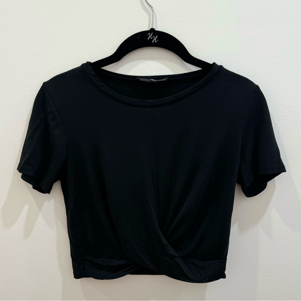 Lulus Twist Short Sleeve T Shirt